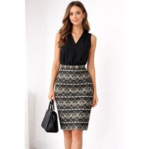 Liz Claiborne Women's Skirt Knee Length Size 12 Black  and White 'Lace Look'